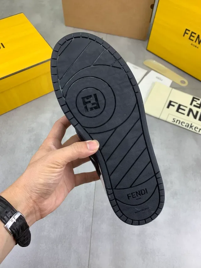 Fendi Black White Low-Top Leather-Panelled Lifestyle Sneakers 3