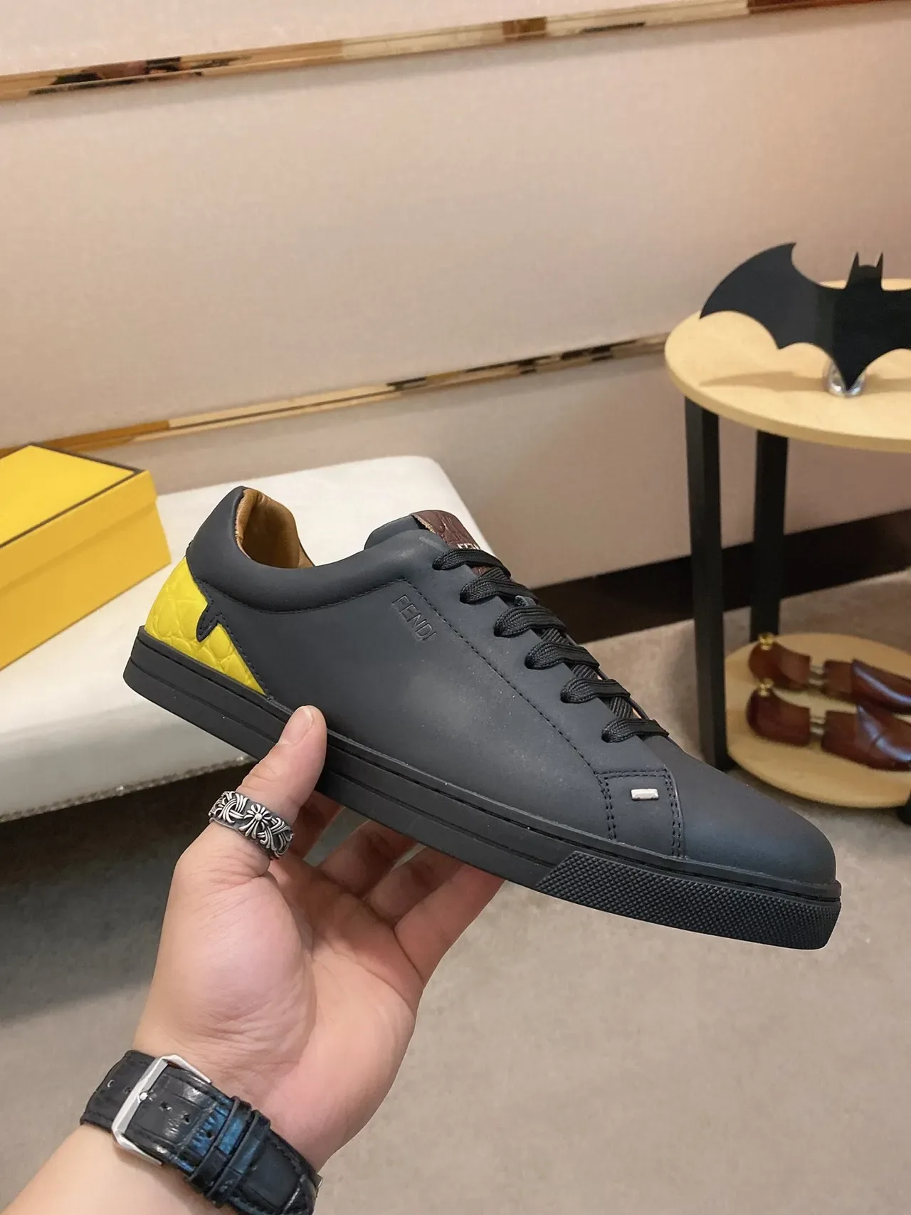 Fendi Black Yellow Low-Top Smooth Leather Upper Sneakers 7