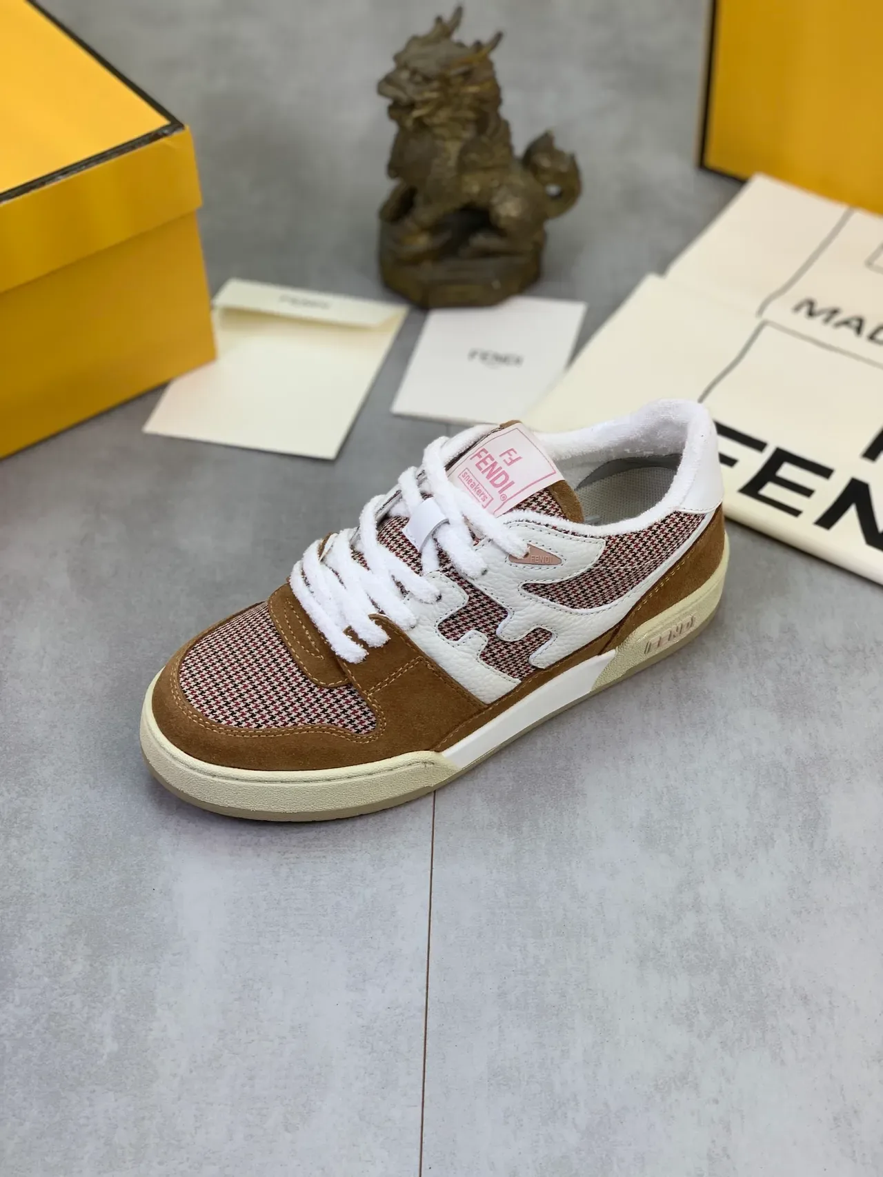 Fendi Chaussures Lifestyle Marron Multicolore Houndstooth Textil Suede Overlays 4