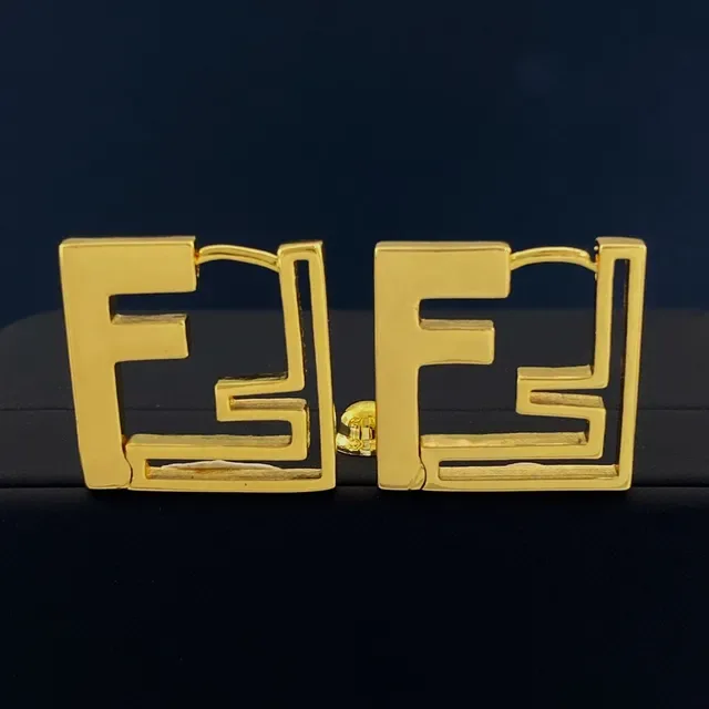 Fendi FF Aros Dourados Interlocking Logo Brincos 2