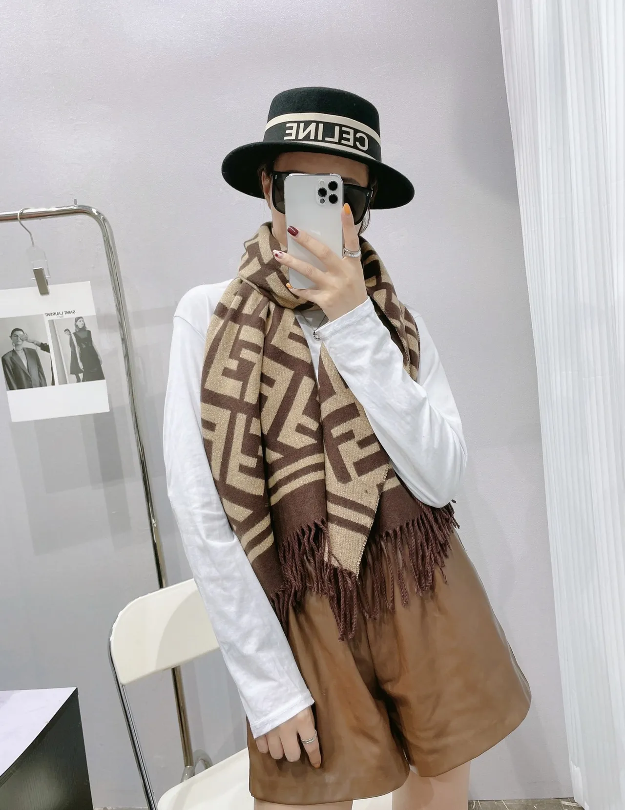 Fendi FF Monogram marrom e bege Cashmere cachecol 8