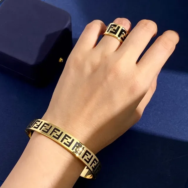 Bracelet Fendi Or Noir Monogram FF 6