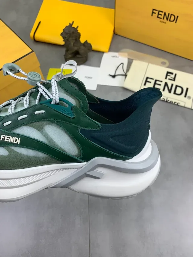 Fendi Runaway সবুজ সাদা লেয়ারড মেশ-সুয়েড উপরের অংশ মোটা রিজড প্ল্যাটফর্ম সোল চংকি স্নিকার 4