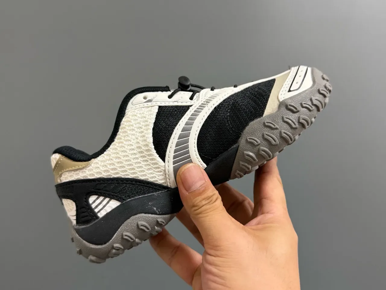 Fila White Black Mesh And Synthetic Overlay Upper Aggressive Lug Outsole Sneakers 8