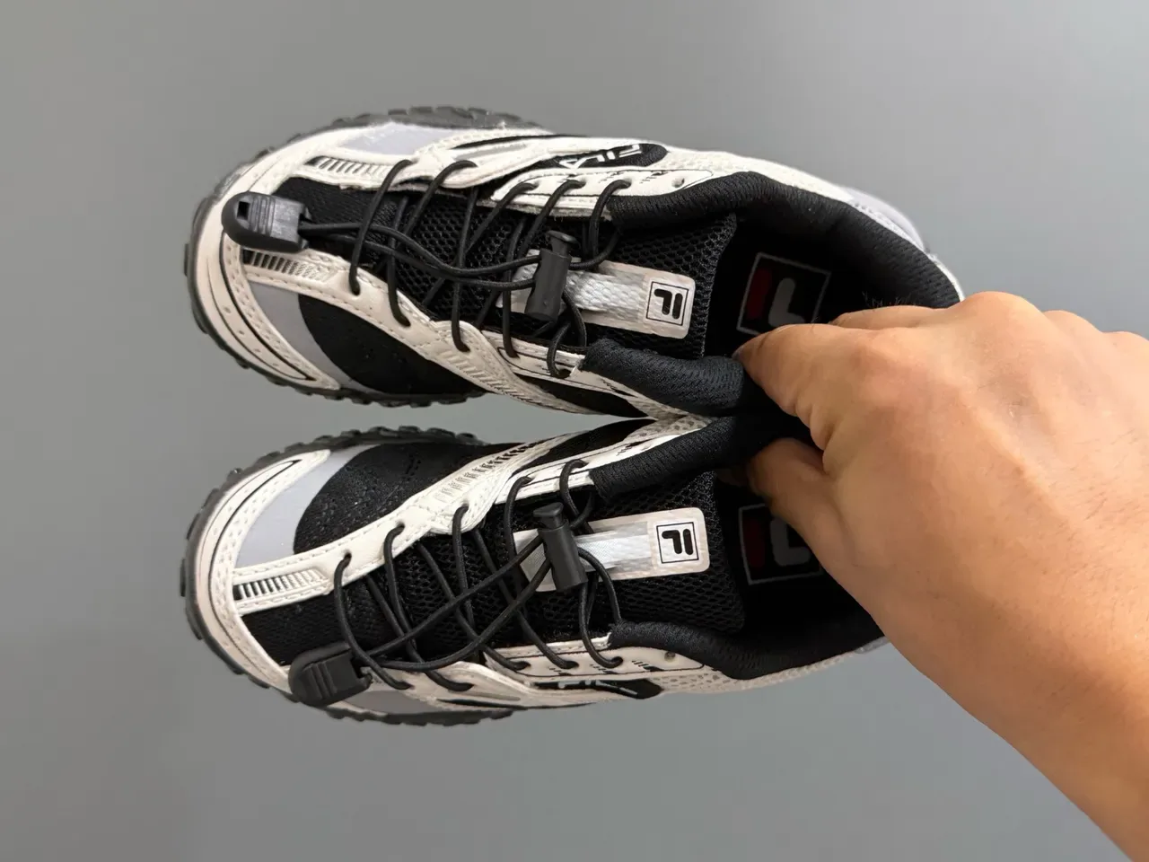 Fila White Black Mesh And Synthetic Overlay Upper Aggressive Lug Outsole Sneakers 22