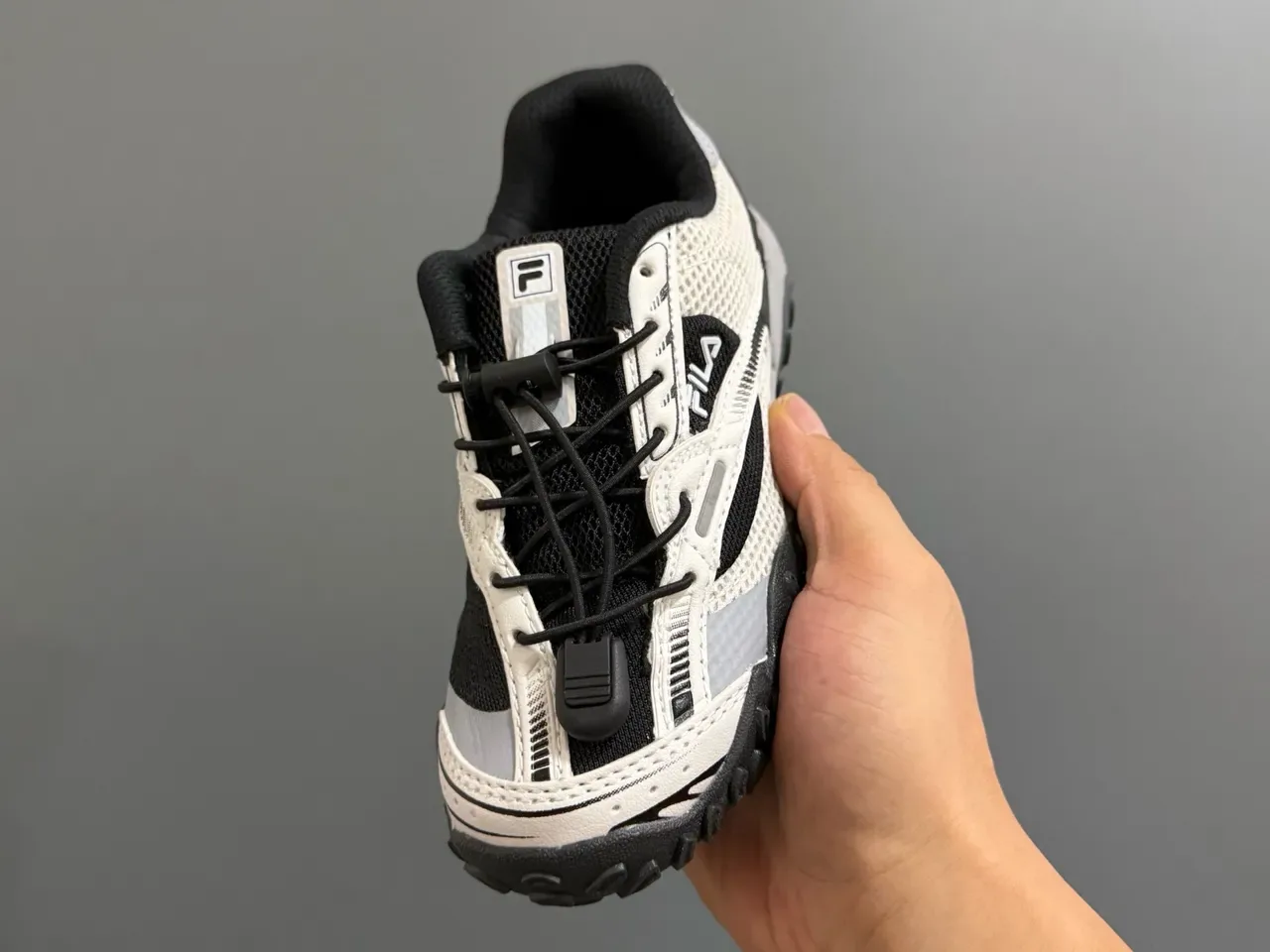 Fila White Black Mesh And Synthetic Overlay Upper Aggressive Lug Outsole Sneakers 23