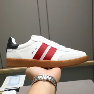 BALLY White Red Low-Top Suede-and-Leather Upper Lifestyle Sneakers