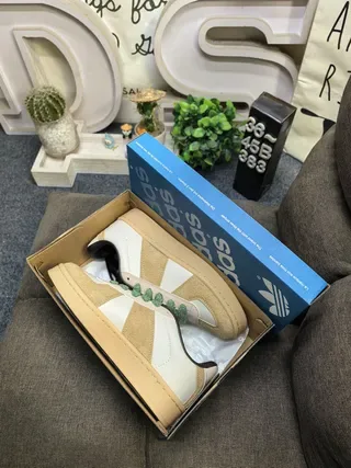 Beige Green Retro Low-Top Mixed-Material Upper Lifestyle Sneakers 3