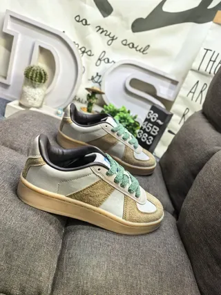 Beige Green Retro Low-Top Mixed-Material Upper Lifestyle Sneakers 9