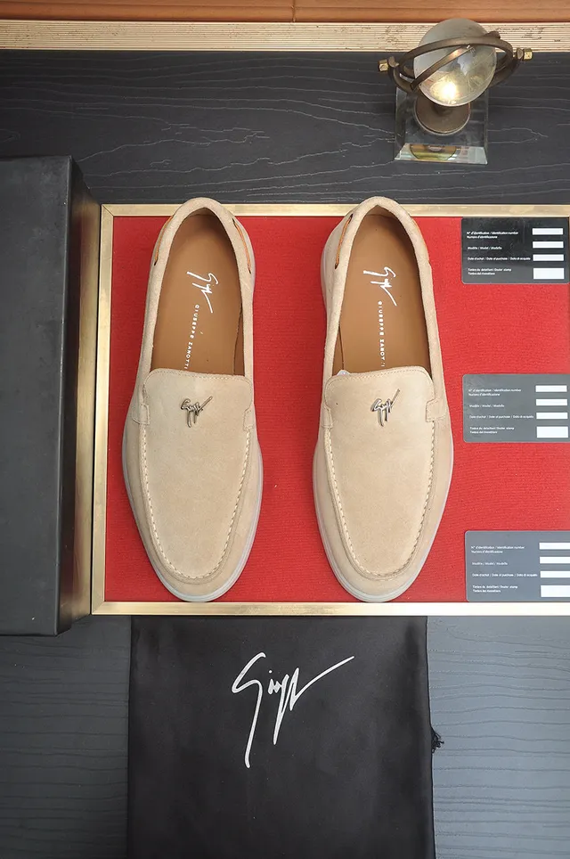 Beige White Suede Upper Moccasin Stitching Loafer 2