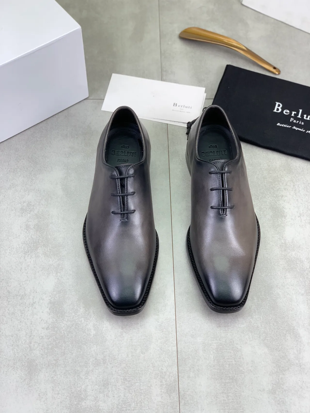 Berluti Black Smooth Leather Oxford Shoes 5