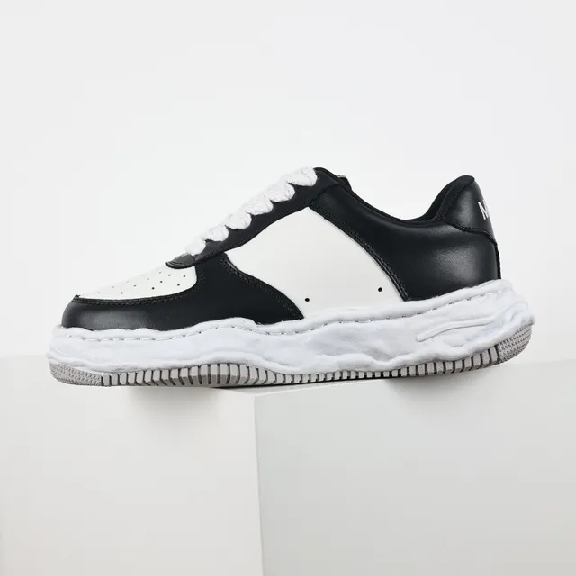 Black and White Contrast Panel Deconstructed Sole Lifestyle Sneakers 9
