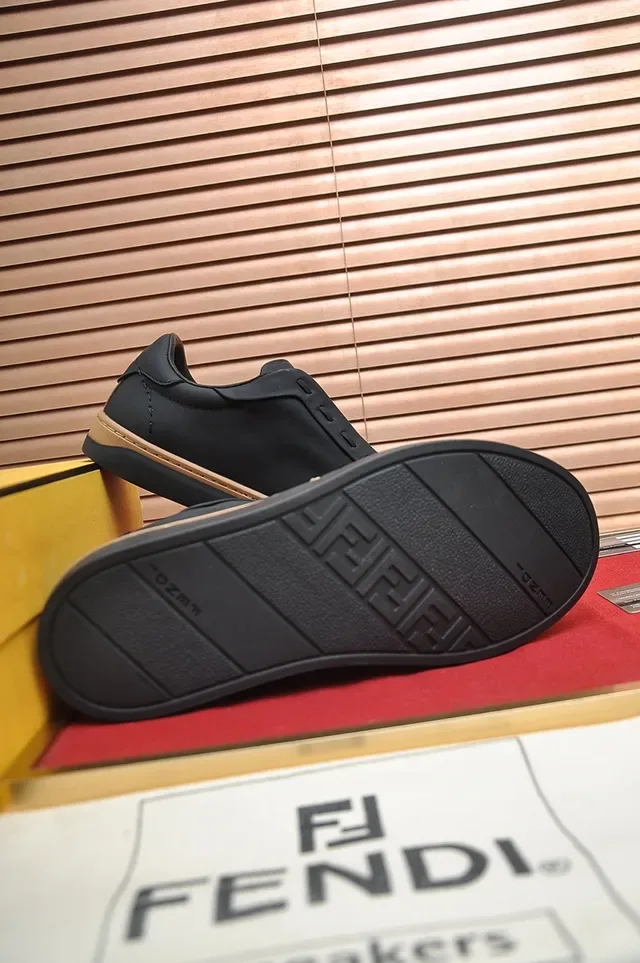 Black Beige Slip-On Padded Collar Sneakers 7