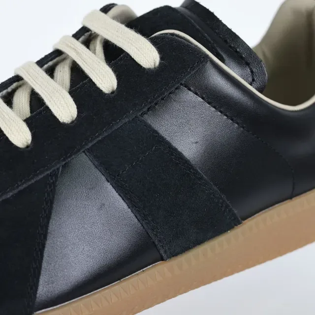 Black Beige Suede And Leather Panel Construction Flat Laces Lifestyle Sneakers 6