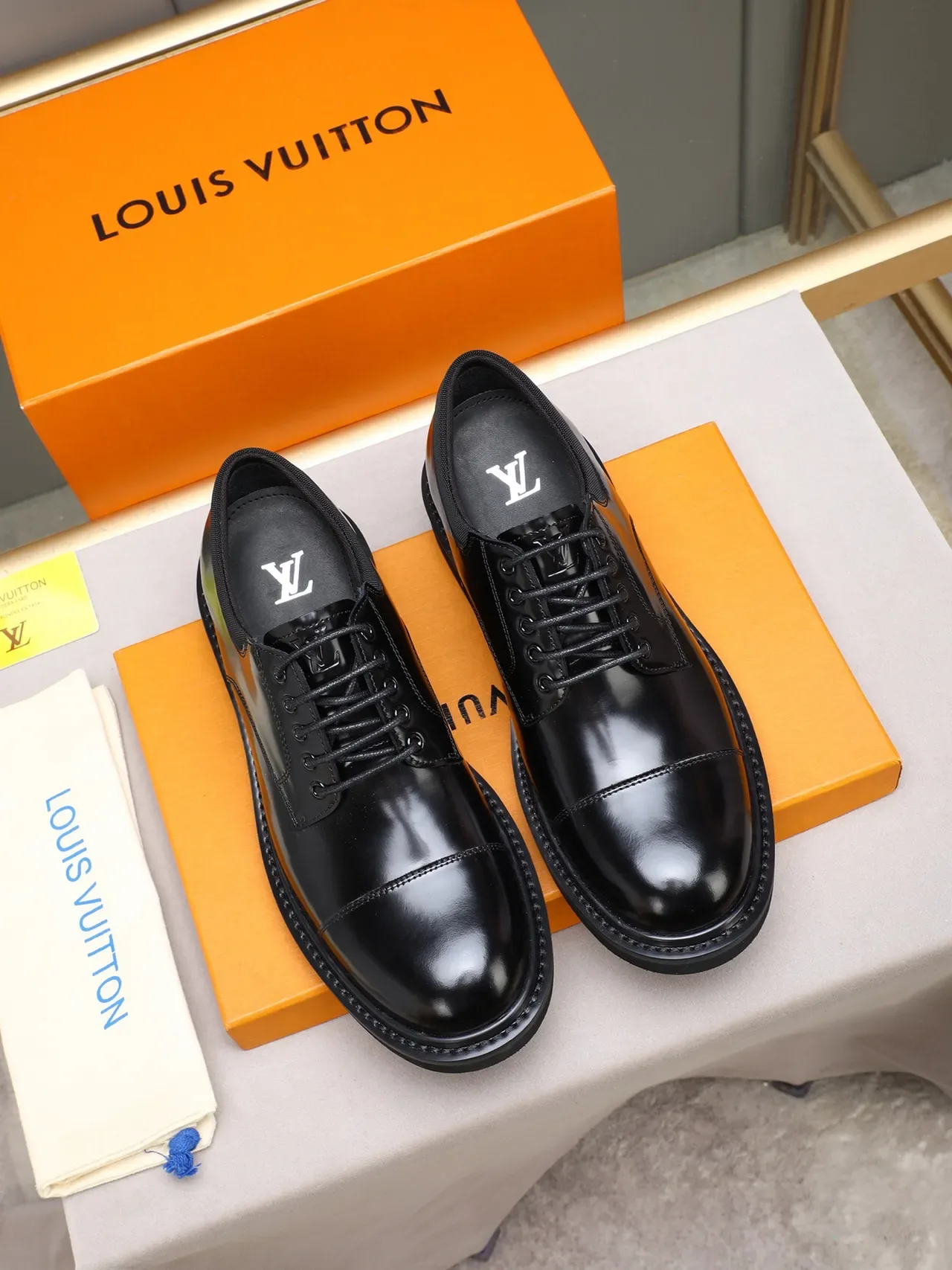 Black Cap-Toe Polished Leather Oxford Shoe 3