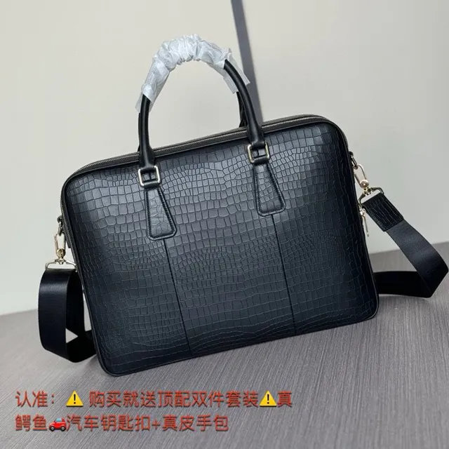 黑色鳄鱼压纹皮革结构矩形轮廓波士顿包 5