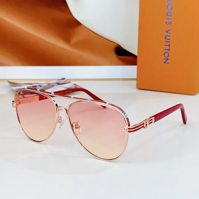 Black Gold Aviator-Inspired Metal-Rimmed Eyewear 4