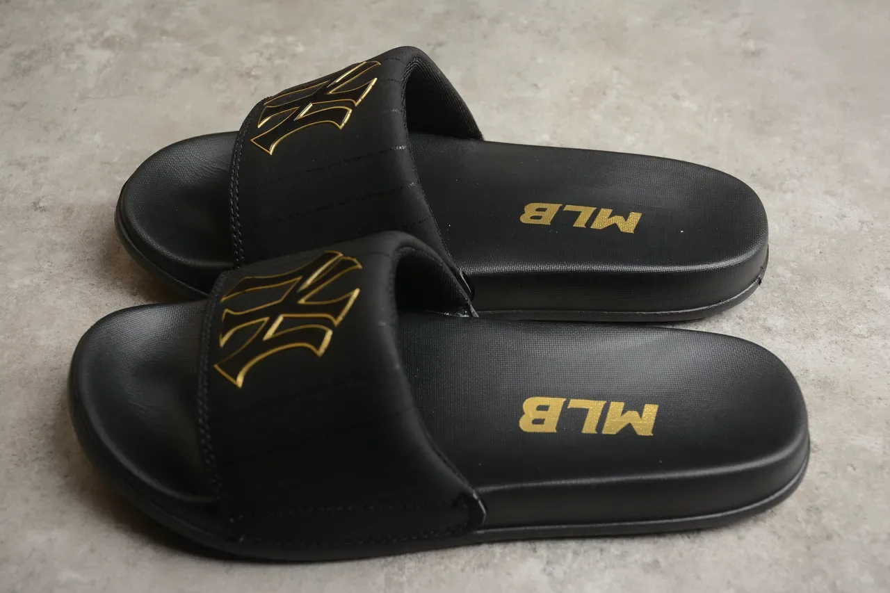Black Gold Synthetic Upper Logo Accent Slippers 8