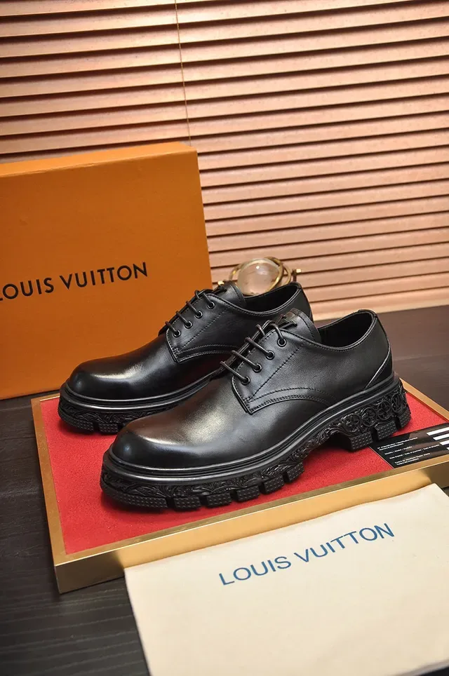 Sapatos Oxford de couro preto com bico redondo 7