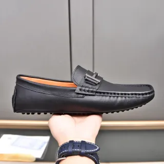 काले चमड़े H-Buckle Moc-Toe लोफर