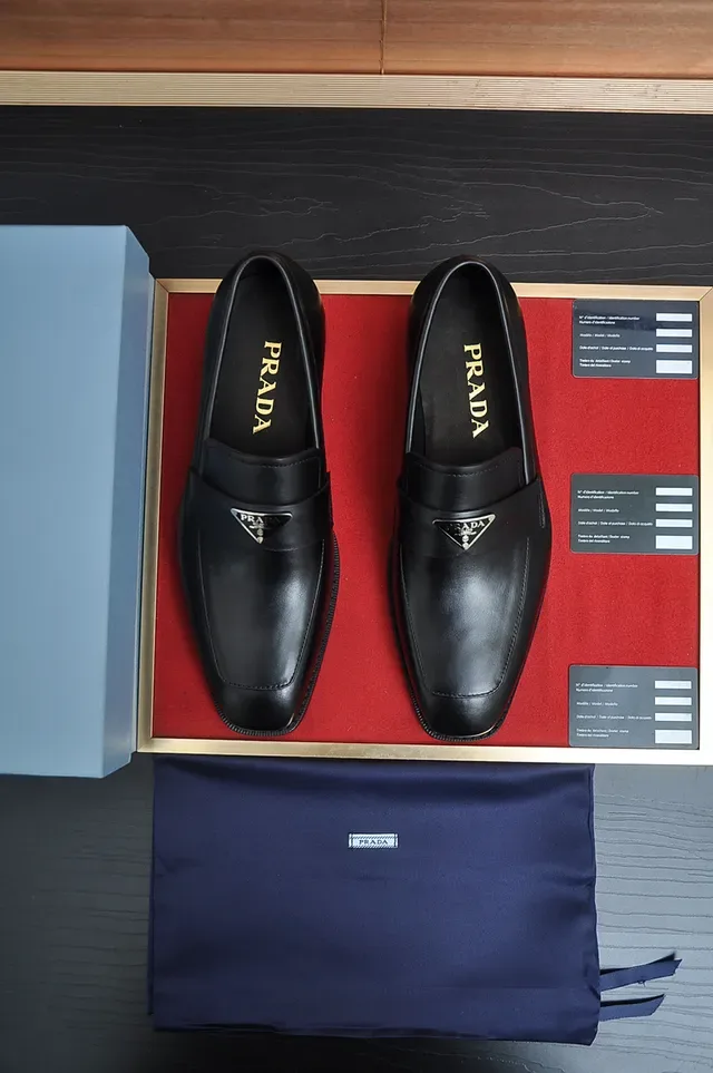 Mocassins en cuir noir style penny 5