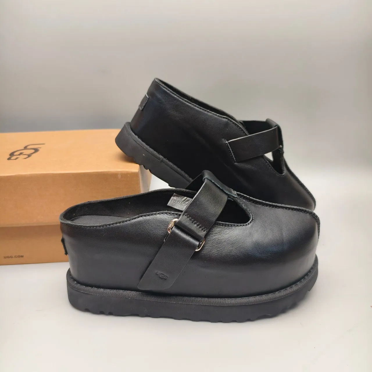 Chaussures Mary Jane en cuir noir à plateforme avec boucle T-strap 6