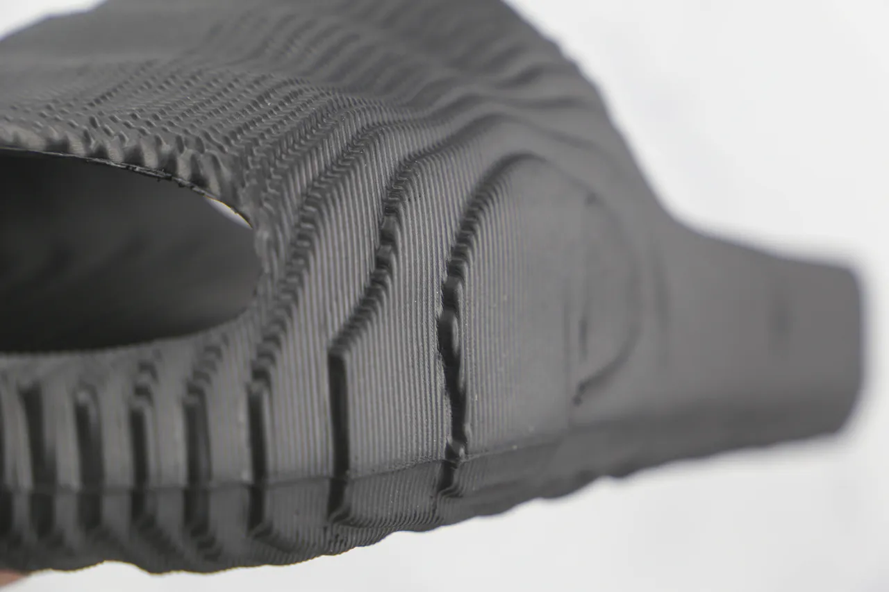 Black Molded Ribbed Strap Slipper 2