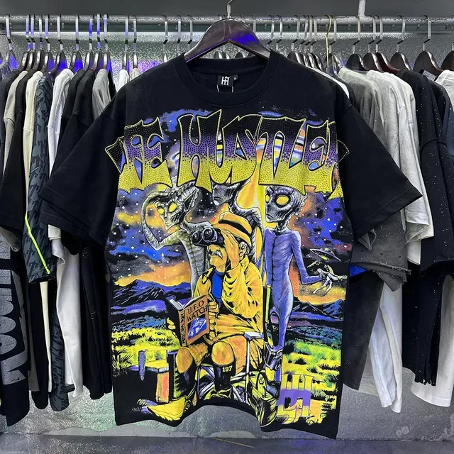 Black Multicolor Graphic-Print Oversized Fit T-Shirt 10