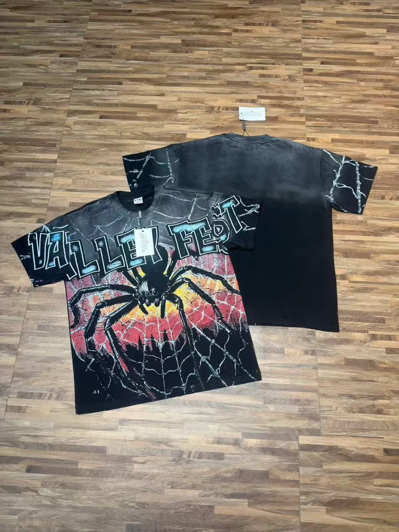 Black Multicolor Spider Web Graphic Print T-Shirt 1