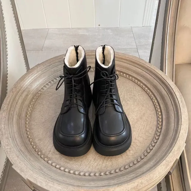 Botas de tornozelo com plataforma e cadarço pretas 9