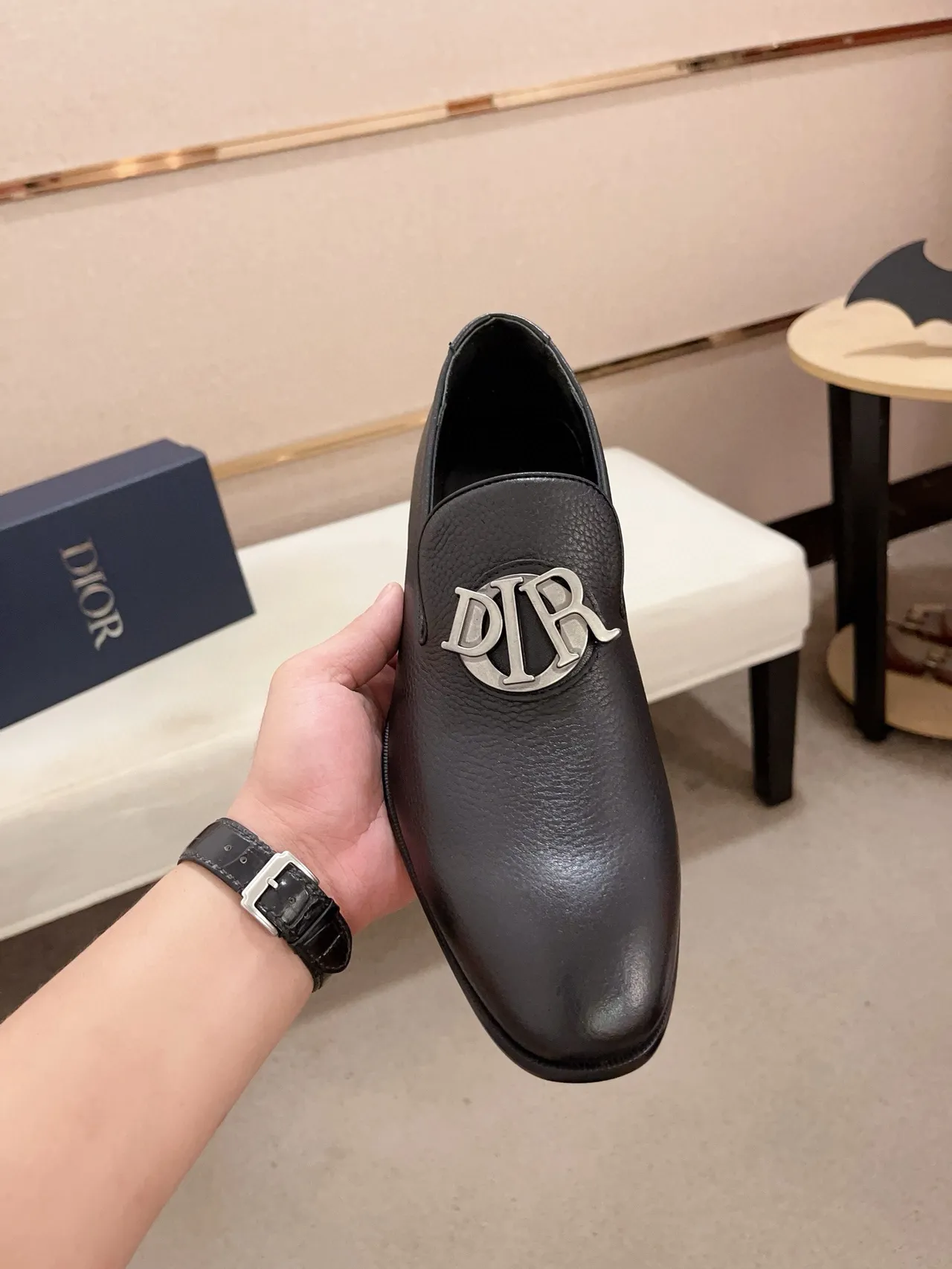 Black Silver Pebbled Leather Metal Horsebit-Style Ornament Loafer 5