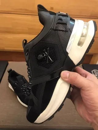 Black White Mesh And Patent Leather Upper Sculpted Midsole Sneakers 4