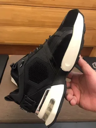 Black White Mesh And Patent Leather Upper Sculpted Midsole Sneakers 5