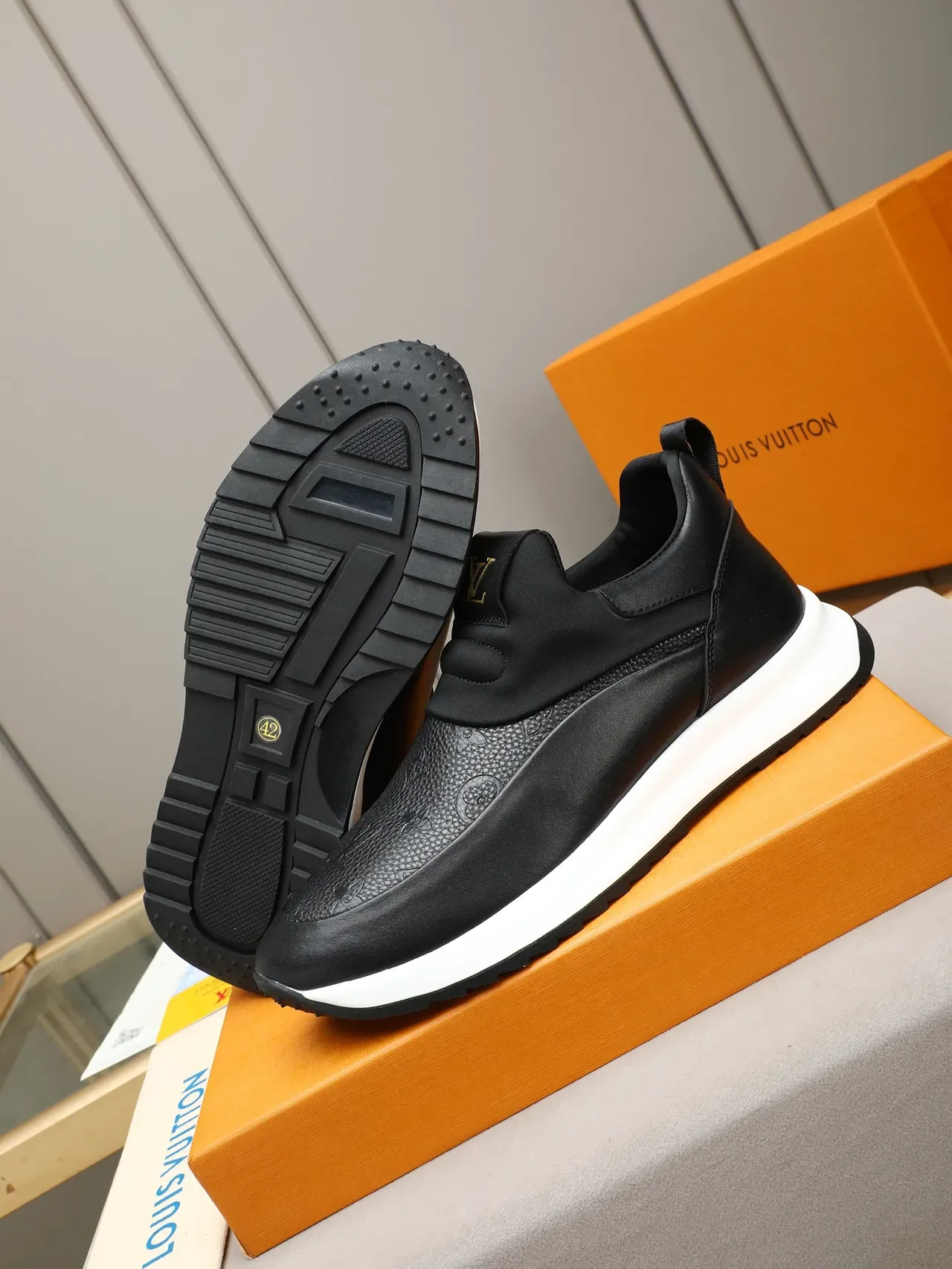 Black White Slip-On Construction Textured Leather Toe Cap Sneakers 4