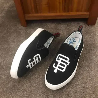 Black White Slip-On Embroidered Logo Canvas Shoes