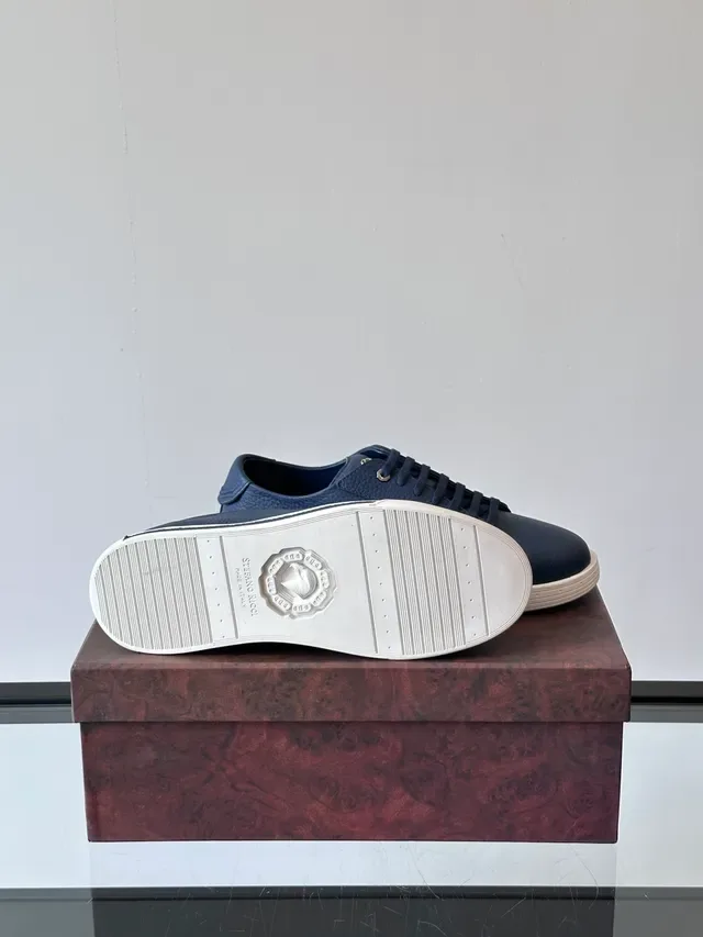 Blue Pebbled Leather Low-Top Sneakers 2