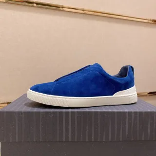حذاء أسلوب حياة أزرق من السويدي slip-on