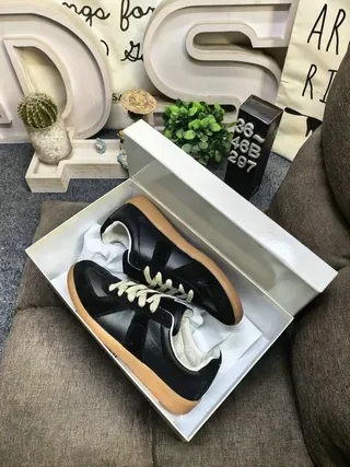 Brown and Tan Panelled Suede Leather Low-Top Lifestyle Sneakers 3
