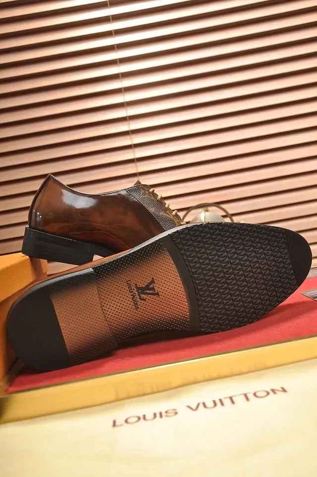Brown Polished Leather Cap Toe Oxford Shoes 3