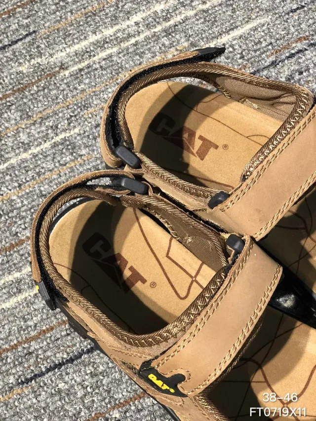 CAT Brown Black Strapped Rugged Casual Sandals 7