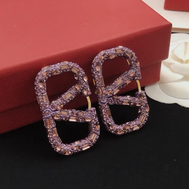 Crystal-Encrusted Lavender Double-Loop Hardware Jewelry 5