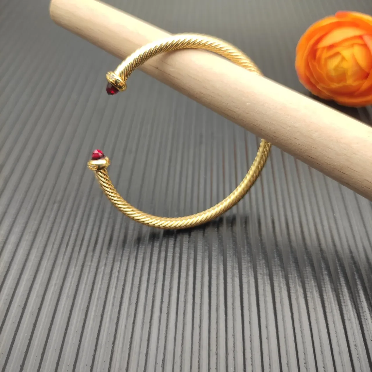 David Yurman Cable Classic Garnet-Tipped Gold Twist Bracelet 2