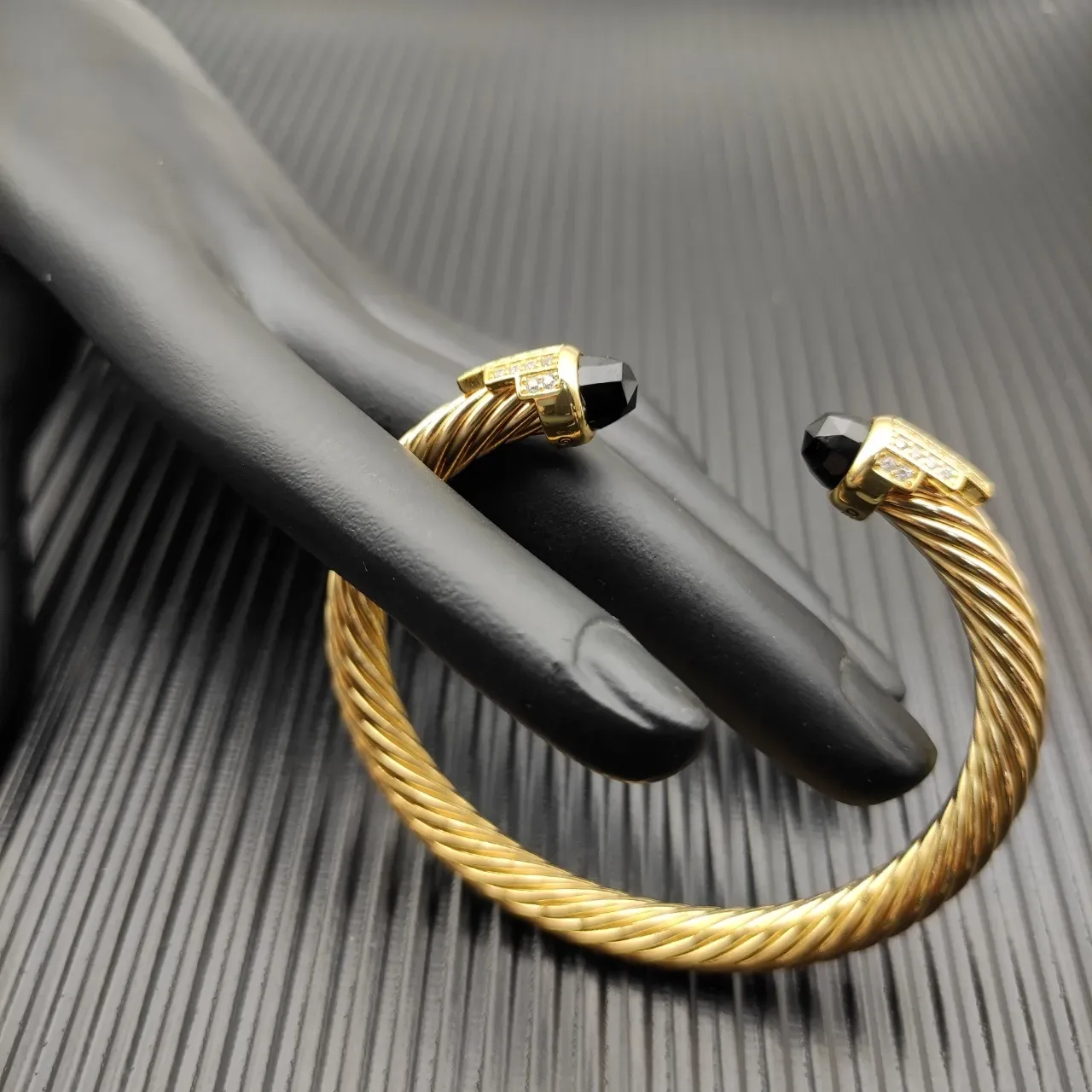 David Yurman Cable Classic Gold Black Twisted Faceted Stone Terminals Bracelet 4