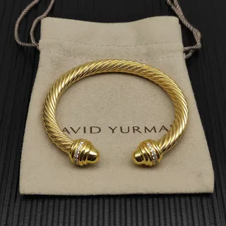 David Yurman Cable Classic Pulseira de Ouro e Prata Trançada com Diamantes Pavé nas Tampas de Extremidades