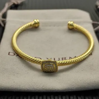 Pulseira David Yurman Cable Classic Pavé Square de Ouro