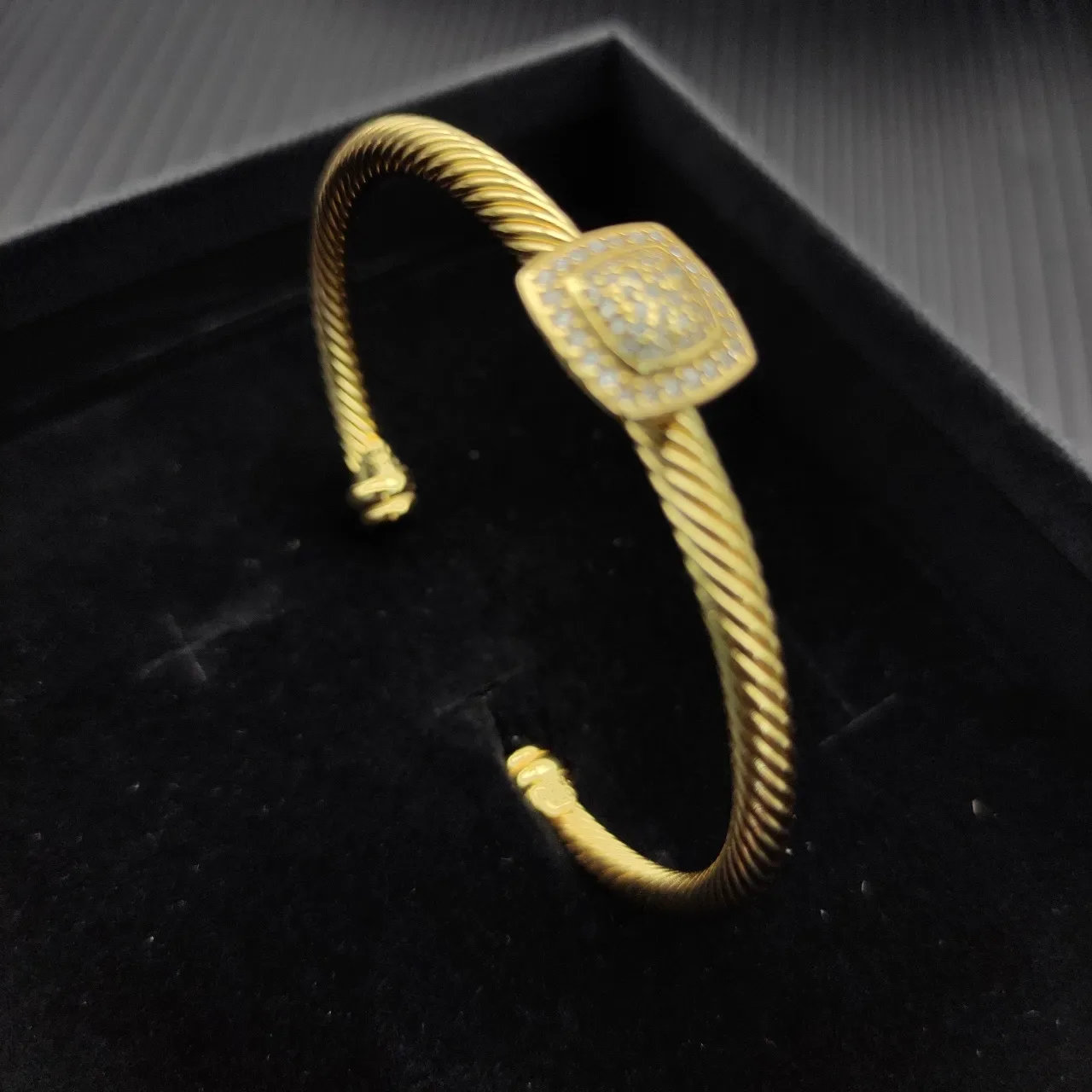 David Yurman Cable Classic Pavé Square Gold Bracelet 5