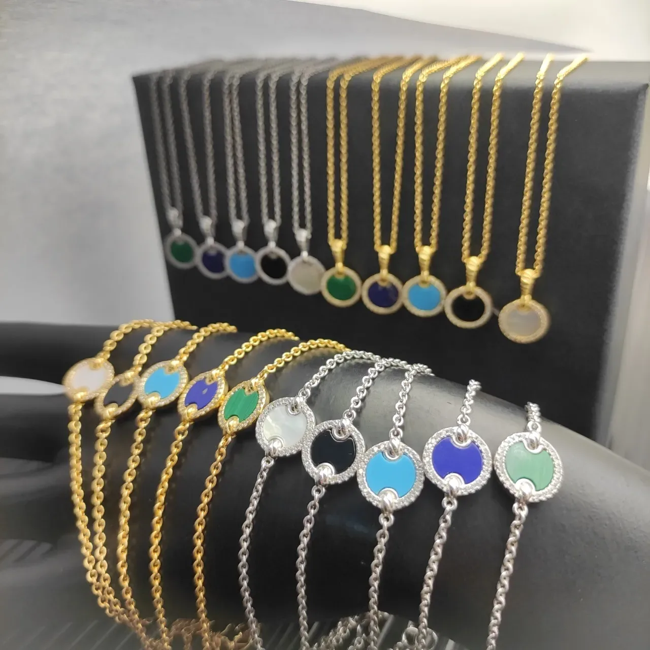 David Yurman Colar Pingente Disco Circular Verde Prata Halo Diamantes Pavé 2
