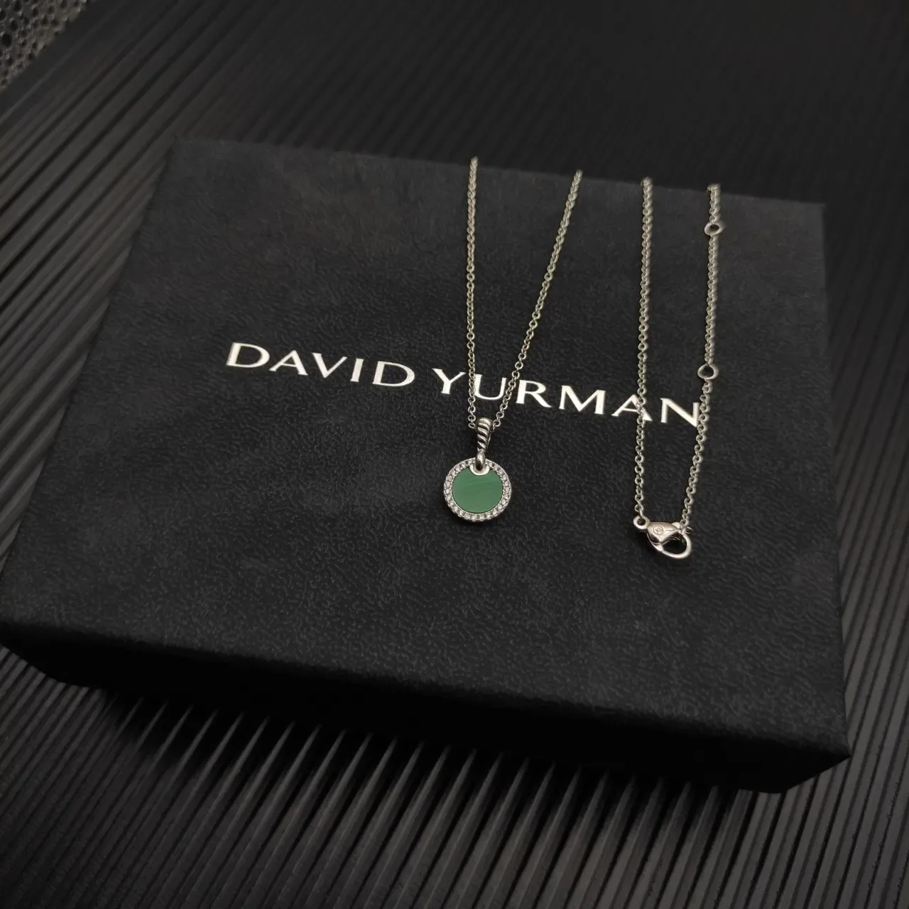 David Yurman Colar Pingente Disco Circular Verde Prata Halo Diamantes Pavé 6
