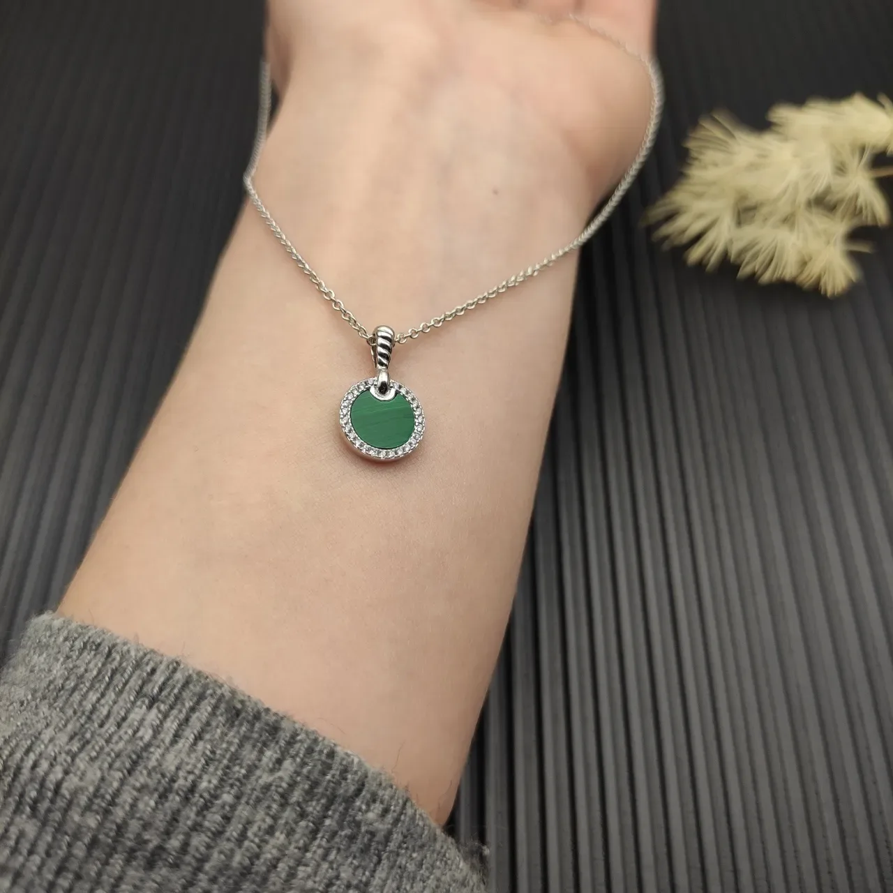 David Yurman Colar Pingente Disco Circular Verde Prata Halo Diamantes Pavé 7