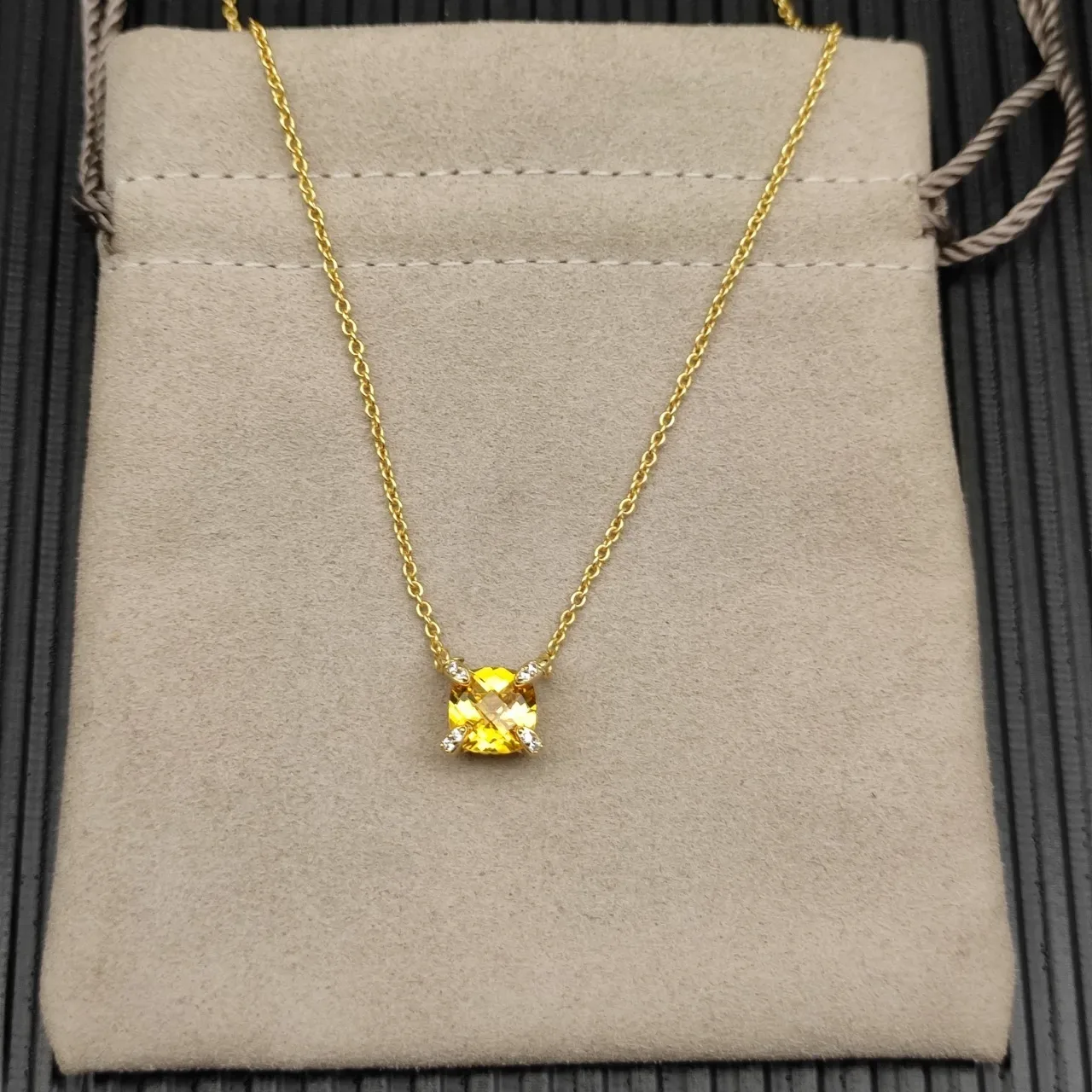 David Yurman Yellow Gold Chain Cushion-Cut Gemstone Necklace 9